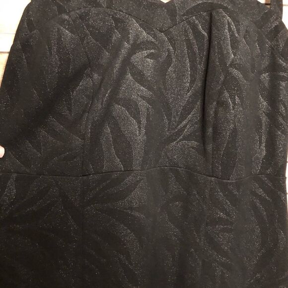 NWT Forever 21 Plus Printed Bodycon Dress - Picture 3 of 5